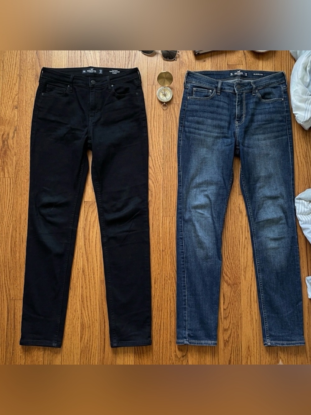 Hollister Bundle: 2 Pairs Hollister High-Rise Super Skinny Jeans Size 11SW30 L28